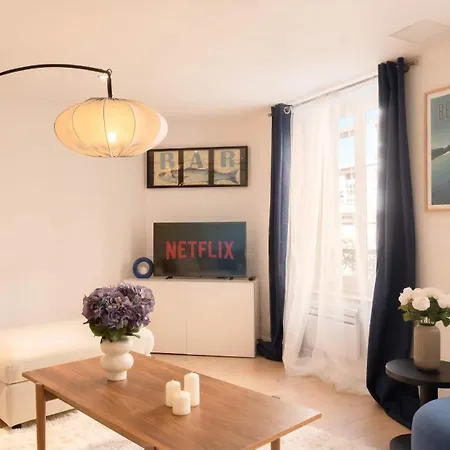 The Pigalle Apartment Paris
