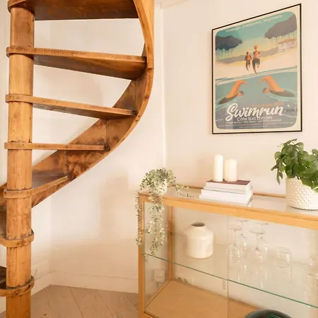 The Pigalle Apartment